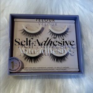 Velour Self-Adhesive Lashes - Black